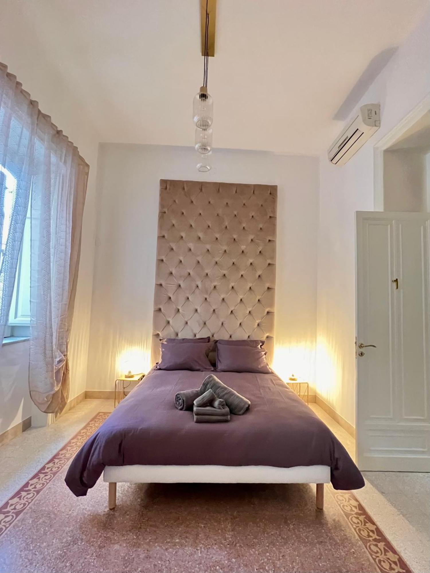 Aristocasa B&B Luxury Rooms Palermo Eksteriør billede
