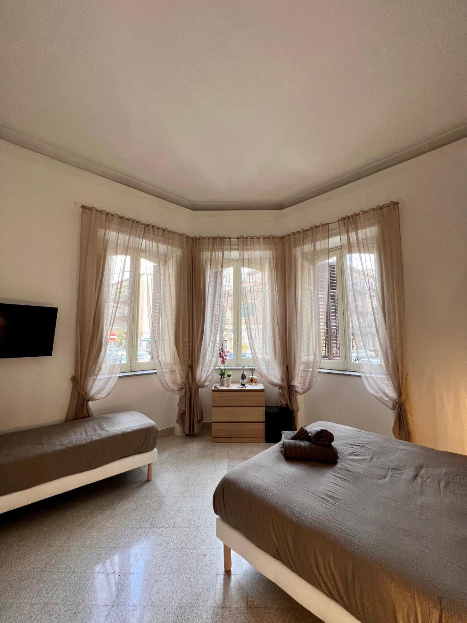 Aristocasa B&B Luxury Rooms Palermo Eksteriør billede